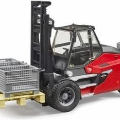 Linde HT160 Met Pallet En 3 Pallet Boxen Van Bruder 9 Linde HT160 Met Pallet En 3 Pallet Boxen Van Bruder -bouwsets Winkel 550x387 1